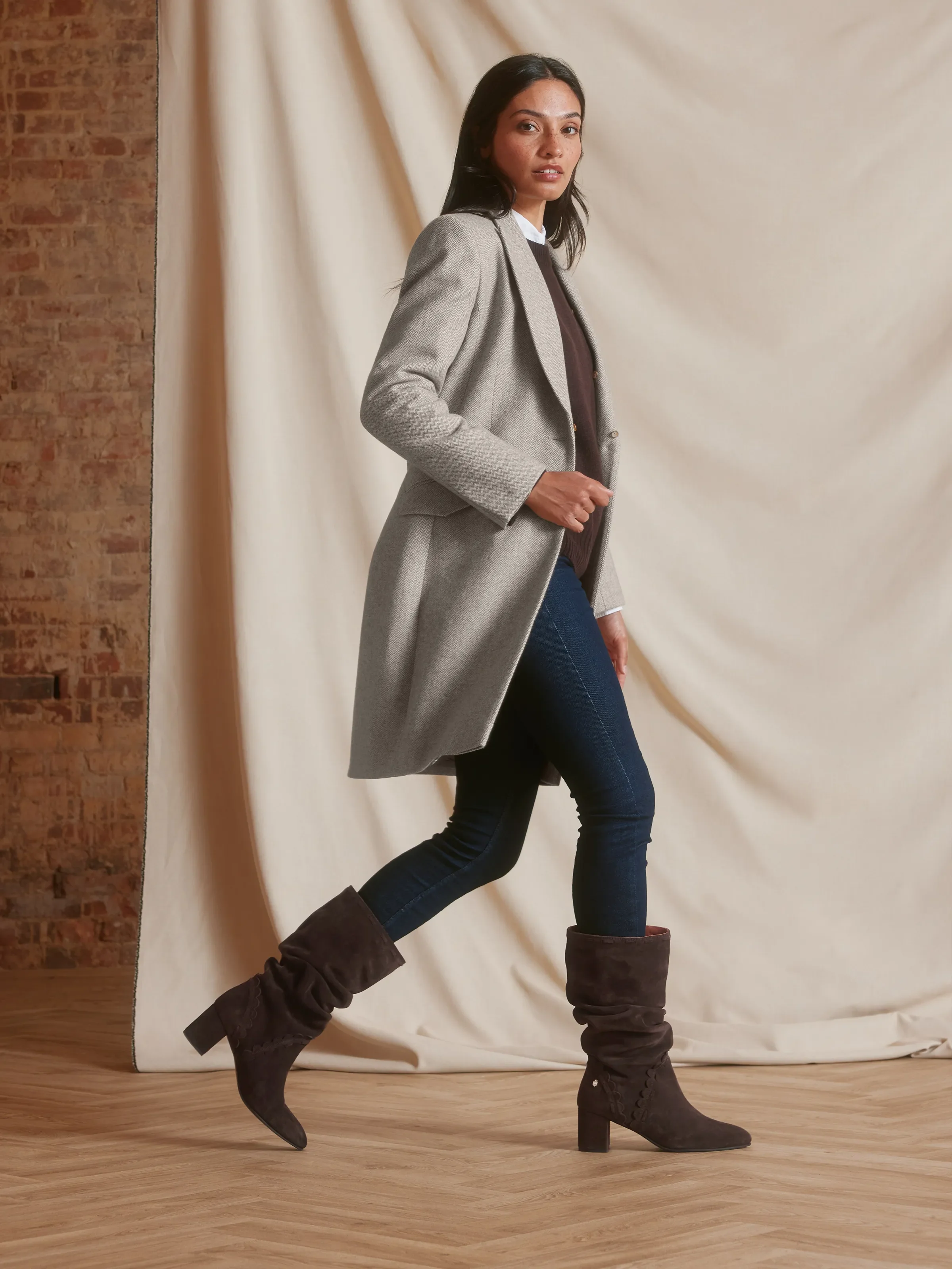 Bakewell Slouch Boot - Chocolate - Image 6