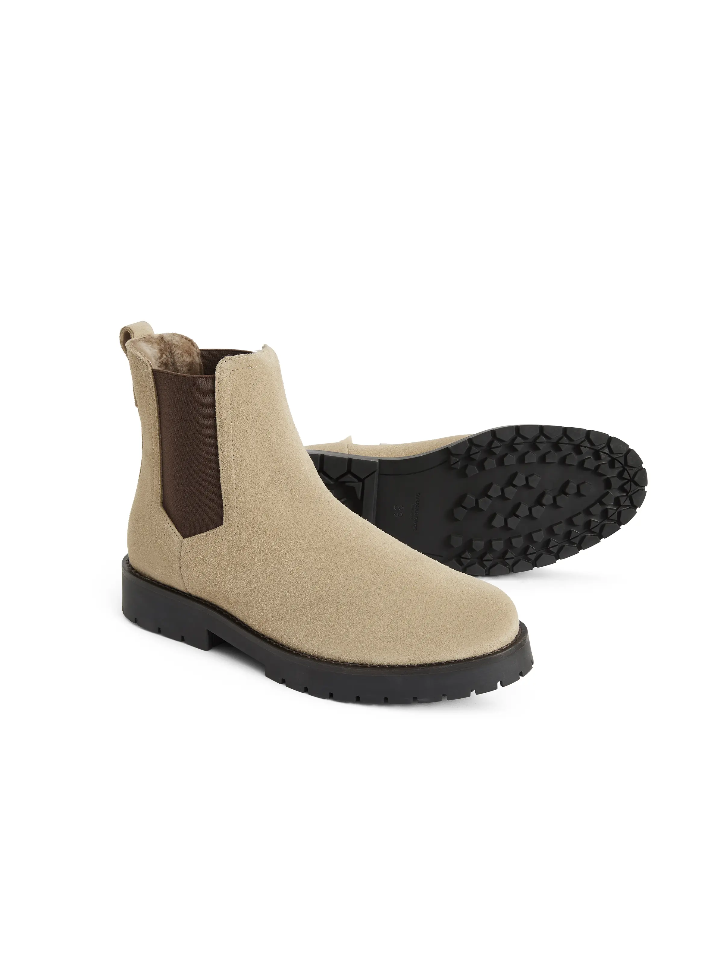 Sheepskin Boudica - Caramel - Image 5