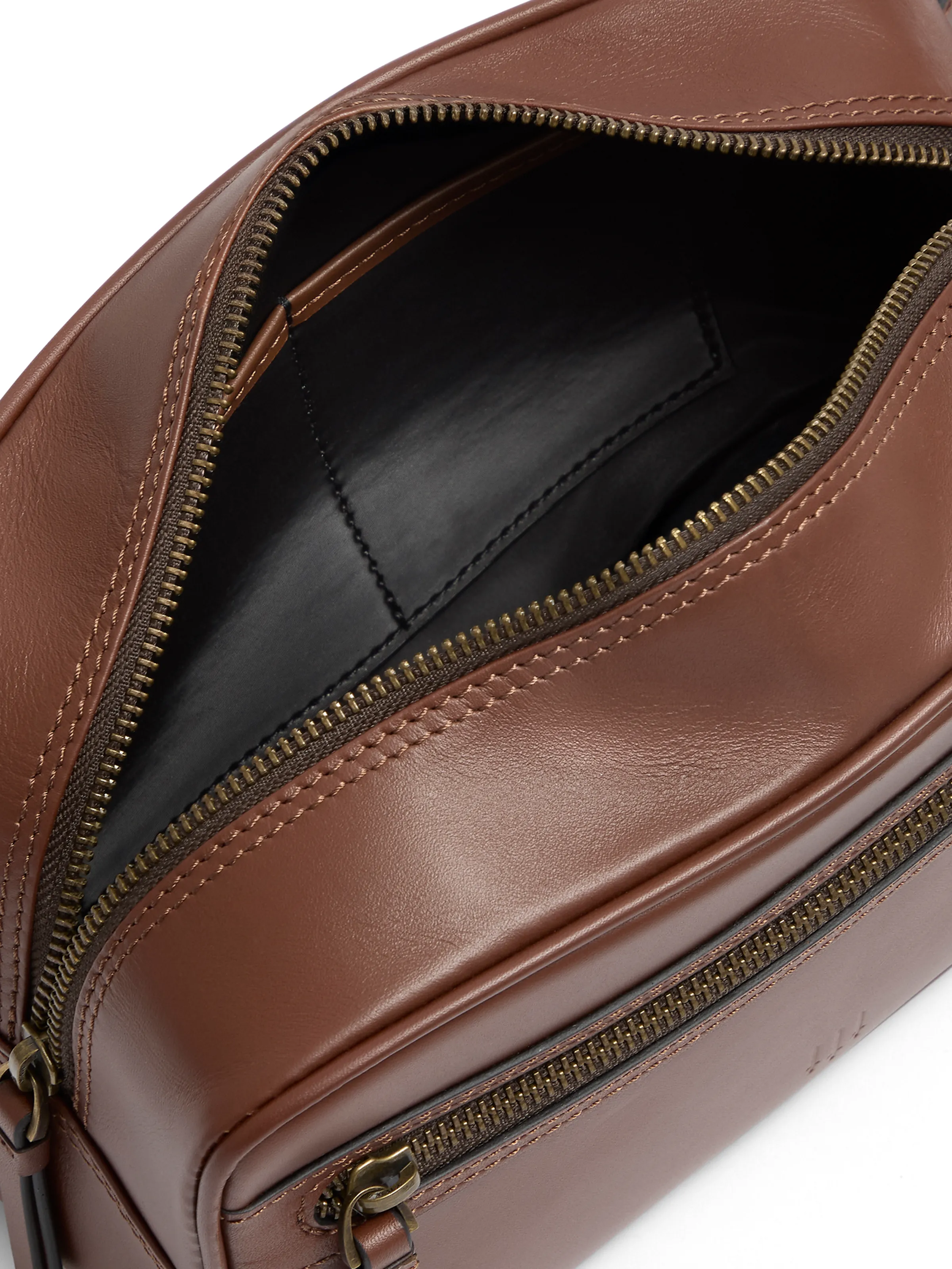 Cotswold Washbag - Cognac Leather - Image 3