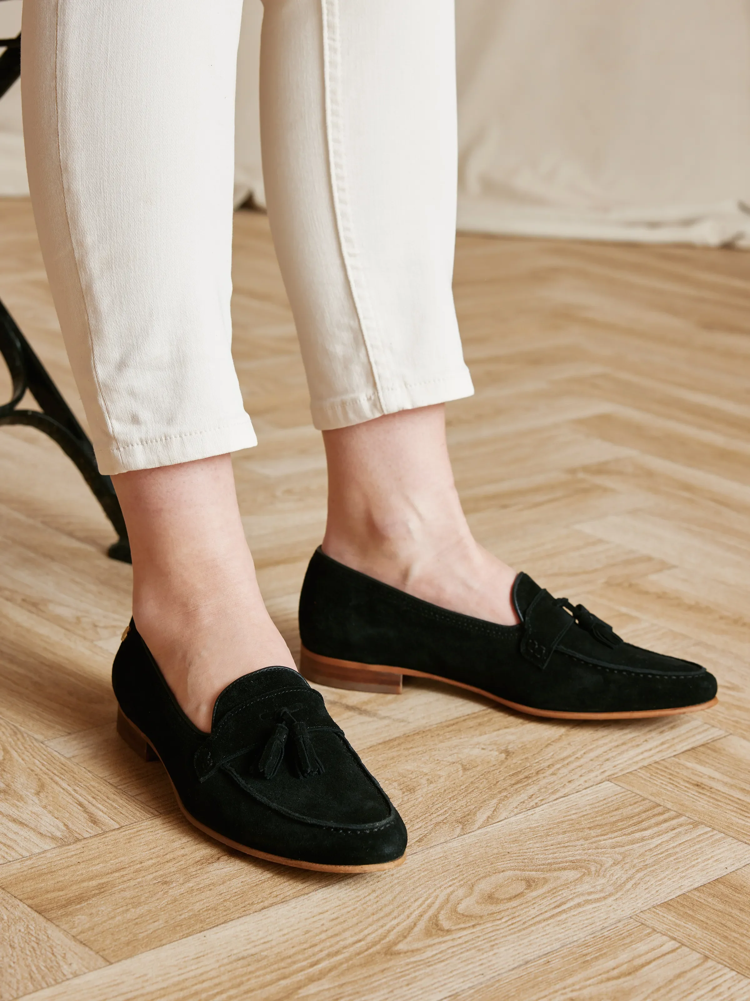 La Rochelle - Black Suede - Image 2