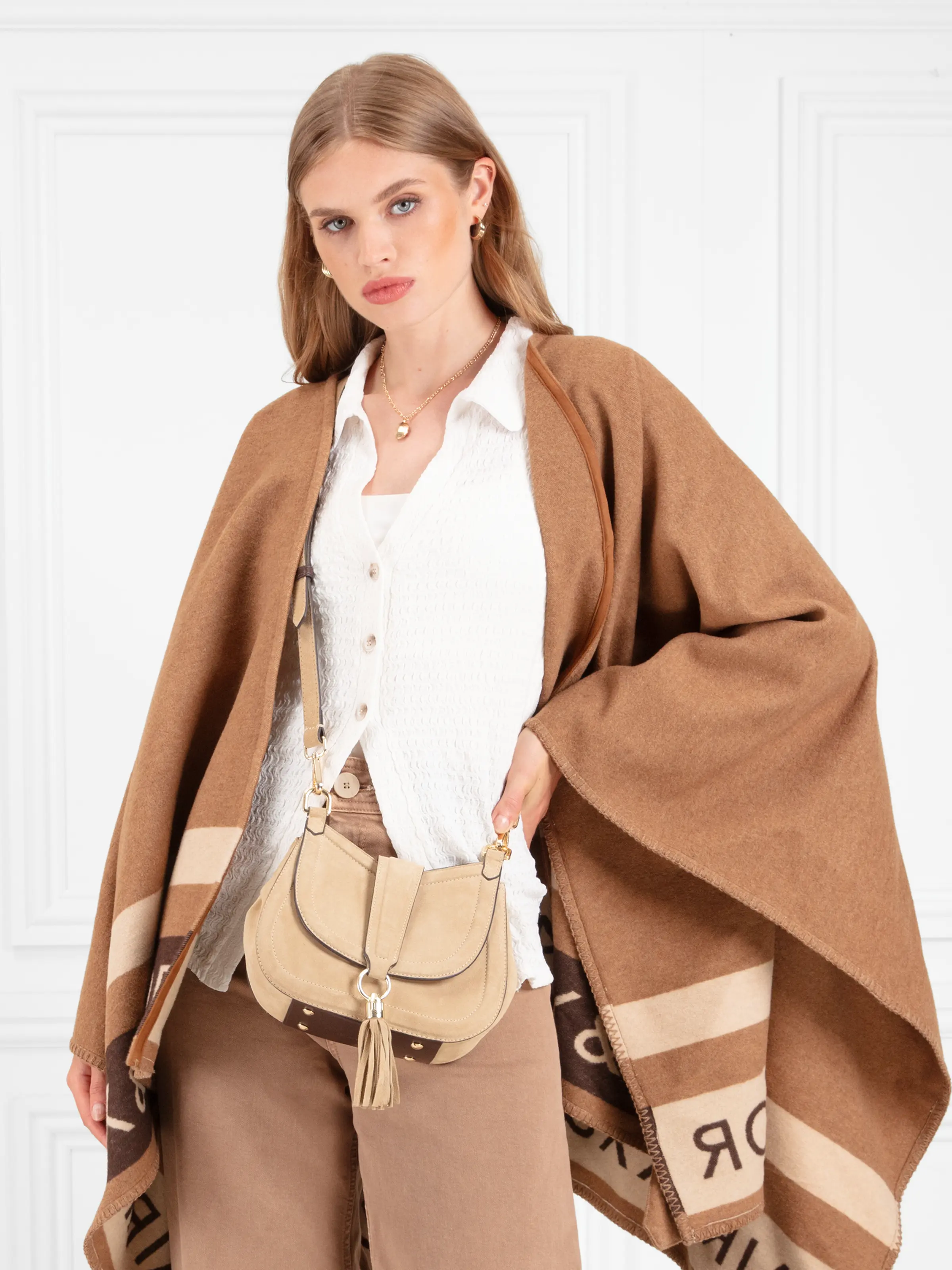 Langham Messenger Bag - Caramel Suede - Image 2