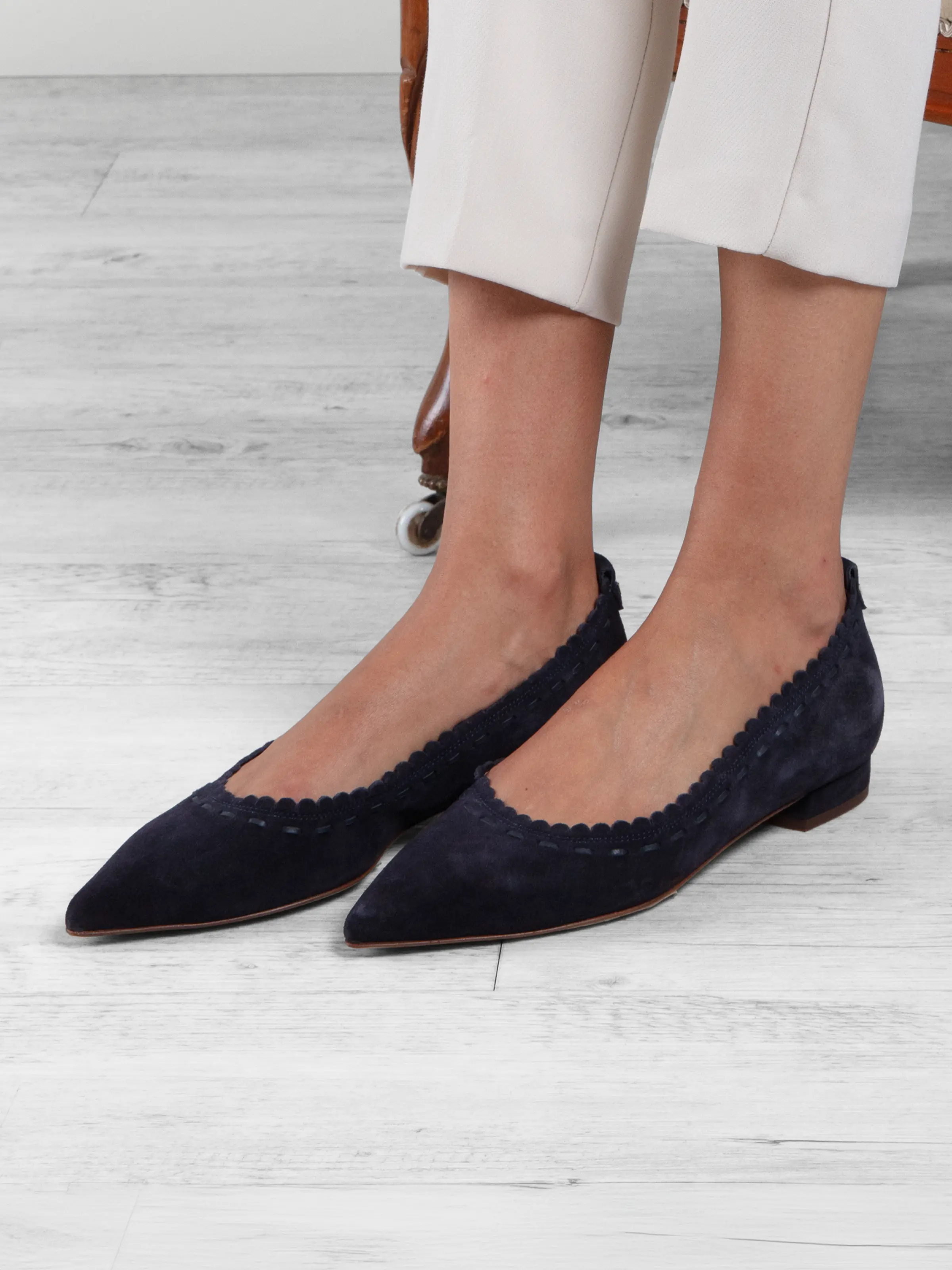 Pembridge Pump - Navy - Image 2