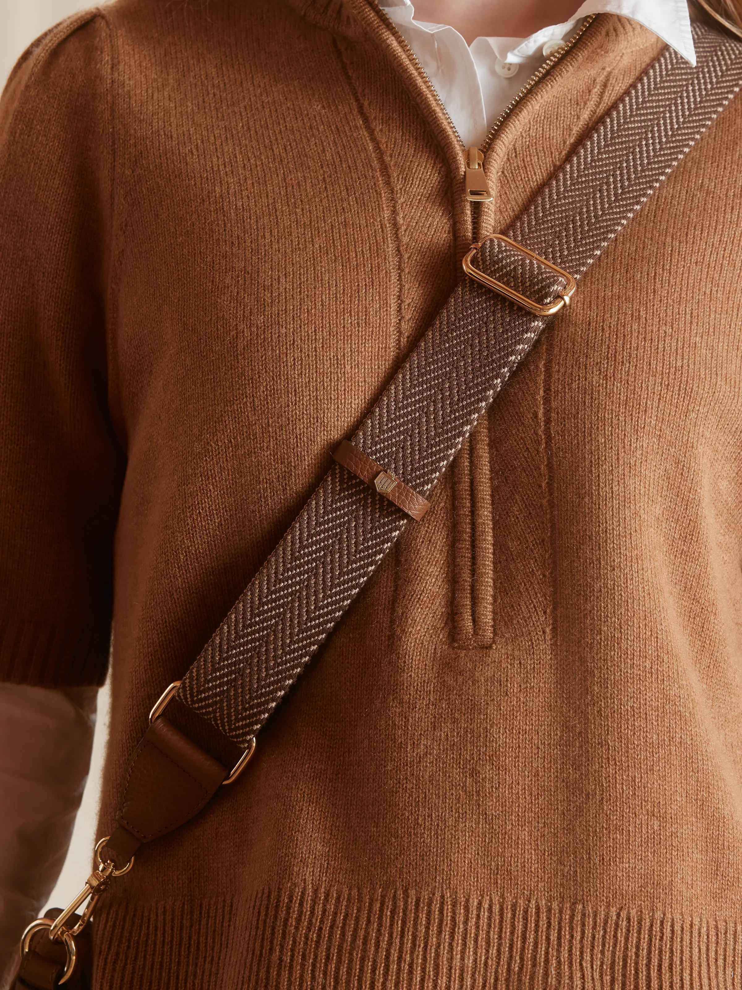 Signature Chevron Webbing Strap - Chocolate - Image 5