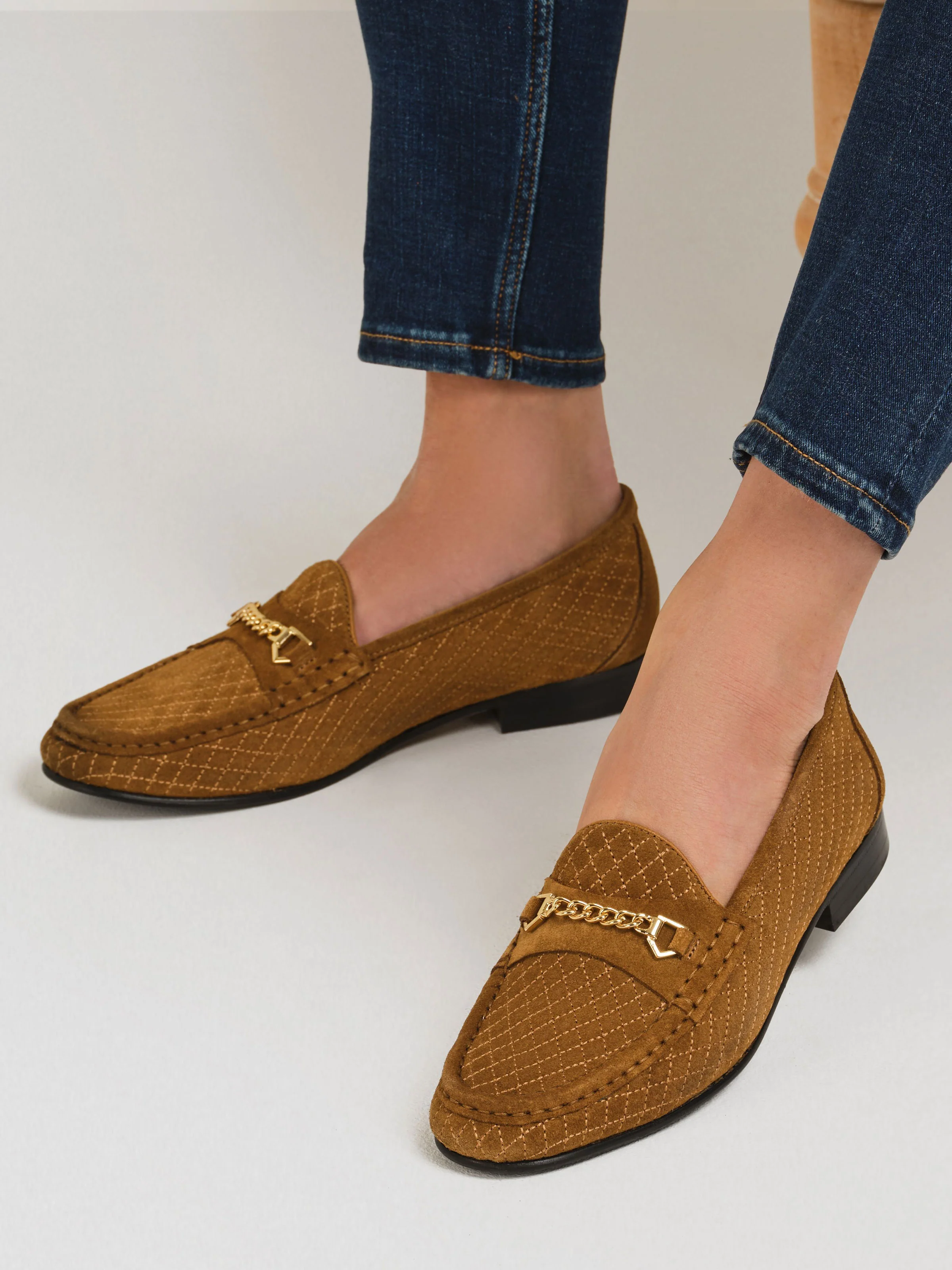 Quilted Apsley - Tan Suede - Image 2