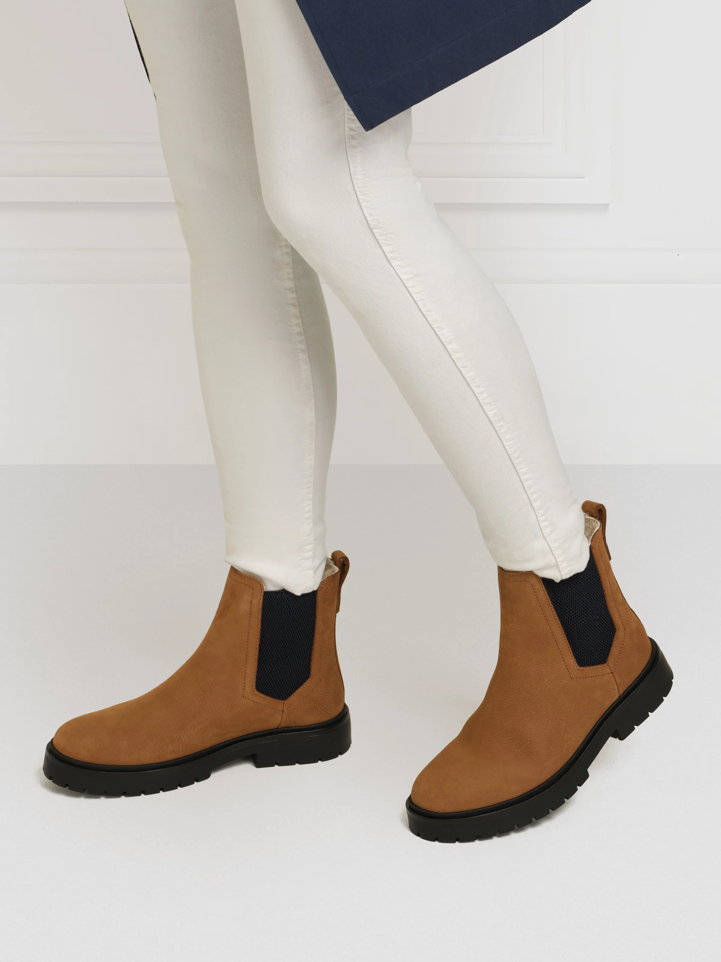 Summer Boudica - Oak - Image 6